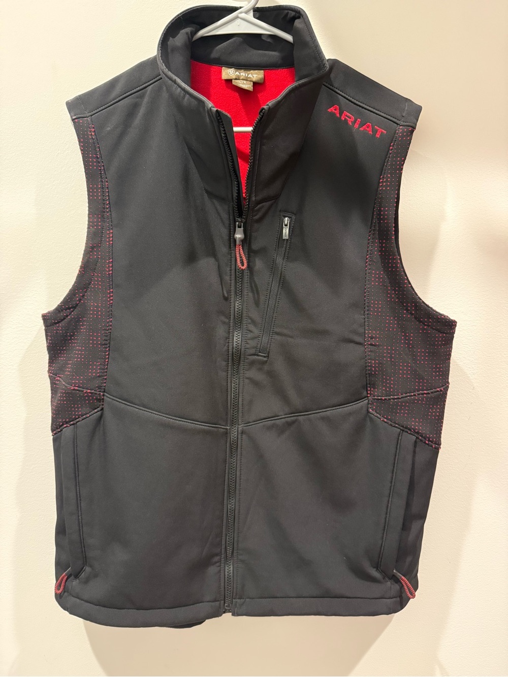 Ariat Men’s Vest
